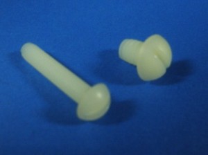 Micro Partes® - Plastic Fasteners and Rubber Components - Proveedor